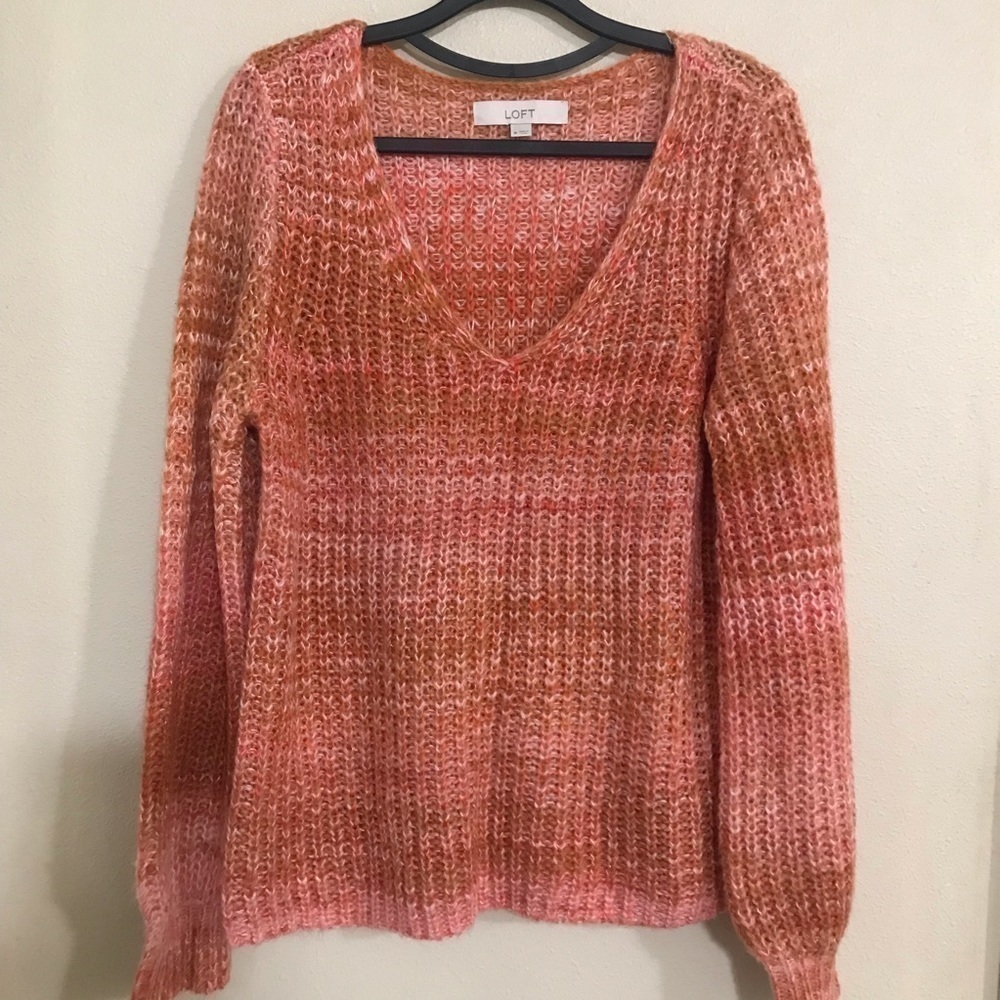 Loft V neck sweater size M